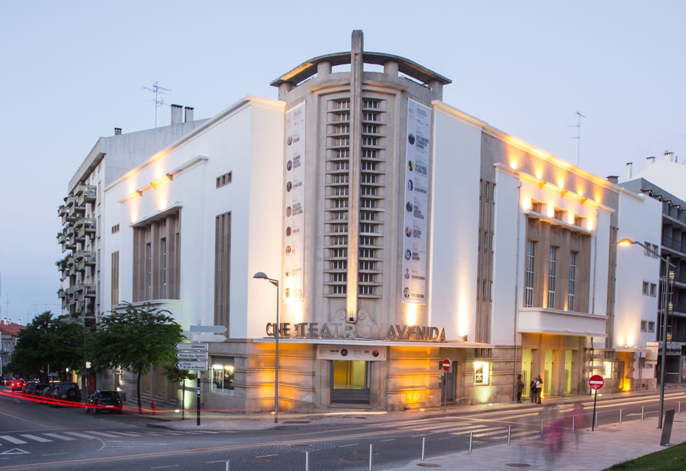Cine Teatro Avenida 1